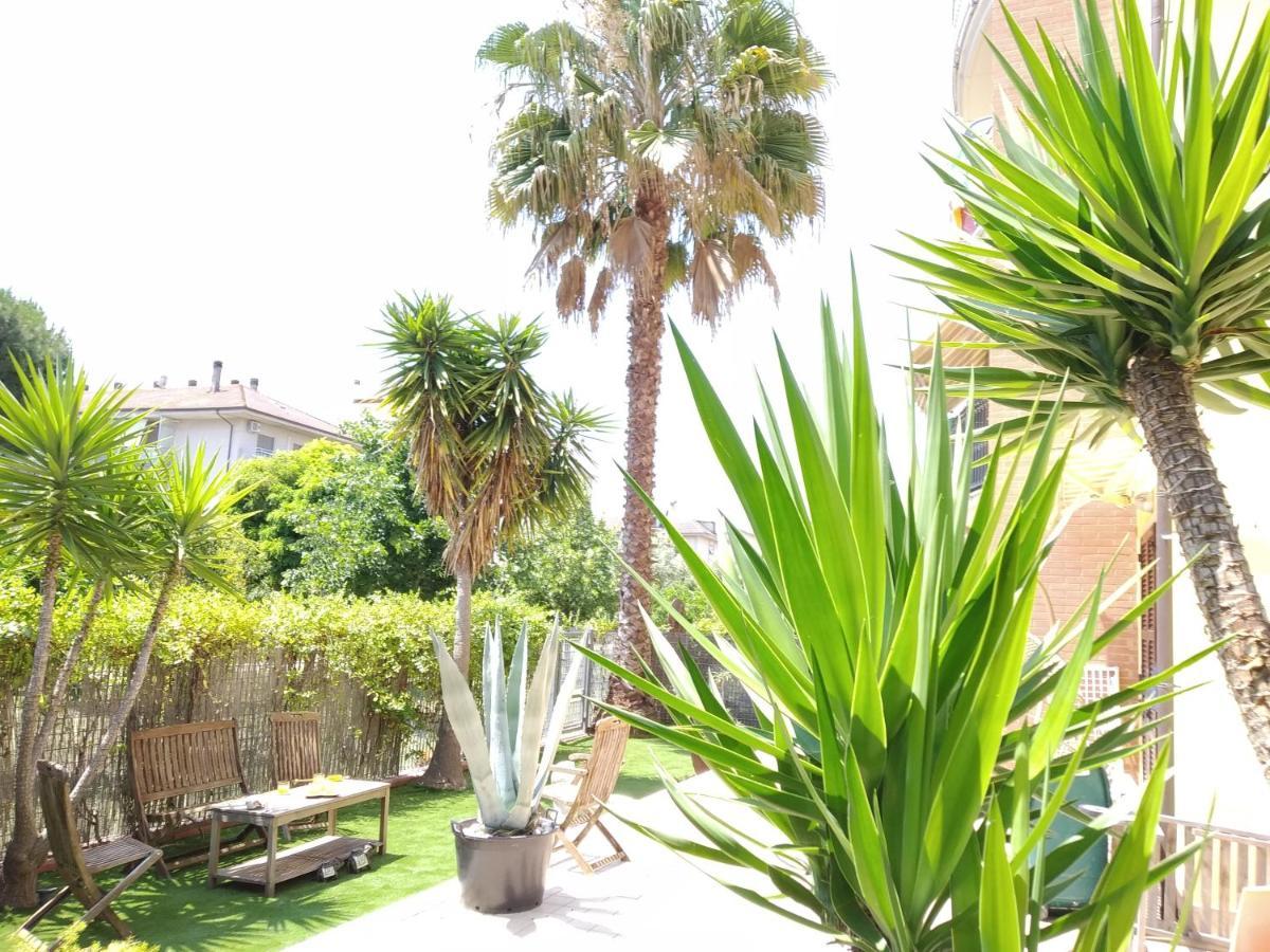 Casa Giardino Apartment San Benedetto del Tronto Ngoại thất bức ảnh