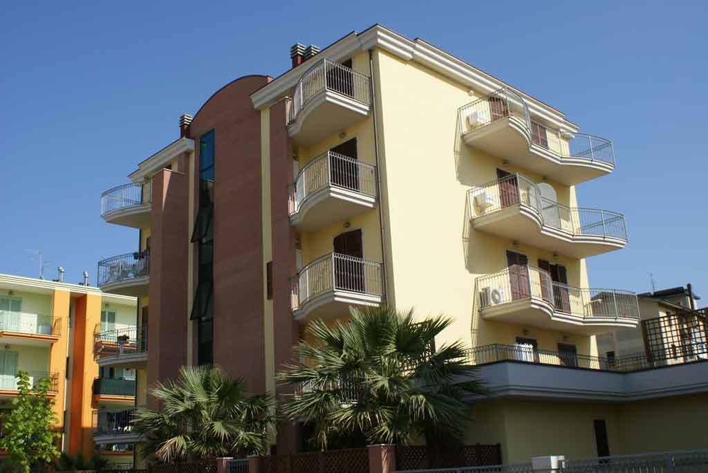 Casa Giardino Apartment San Benedetto del Tronto Ngoại thất bức ảnh